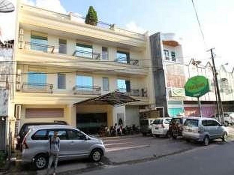 Hotel Harapan Makassar Exteriör bild